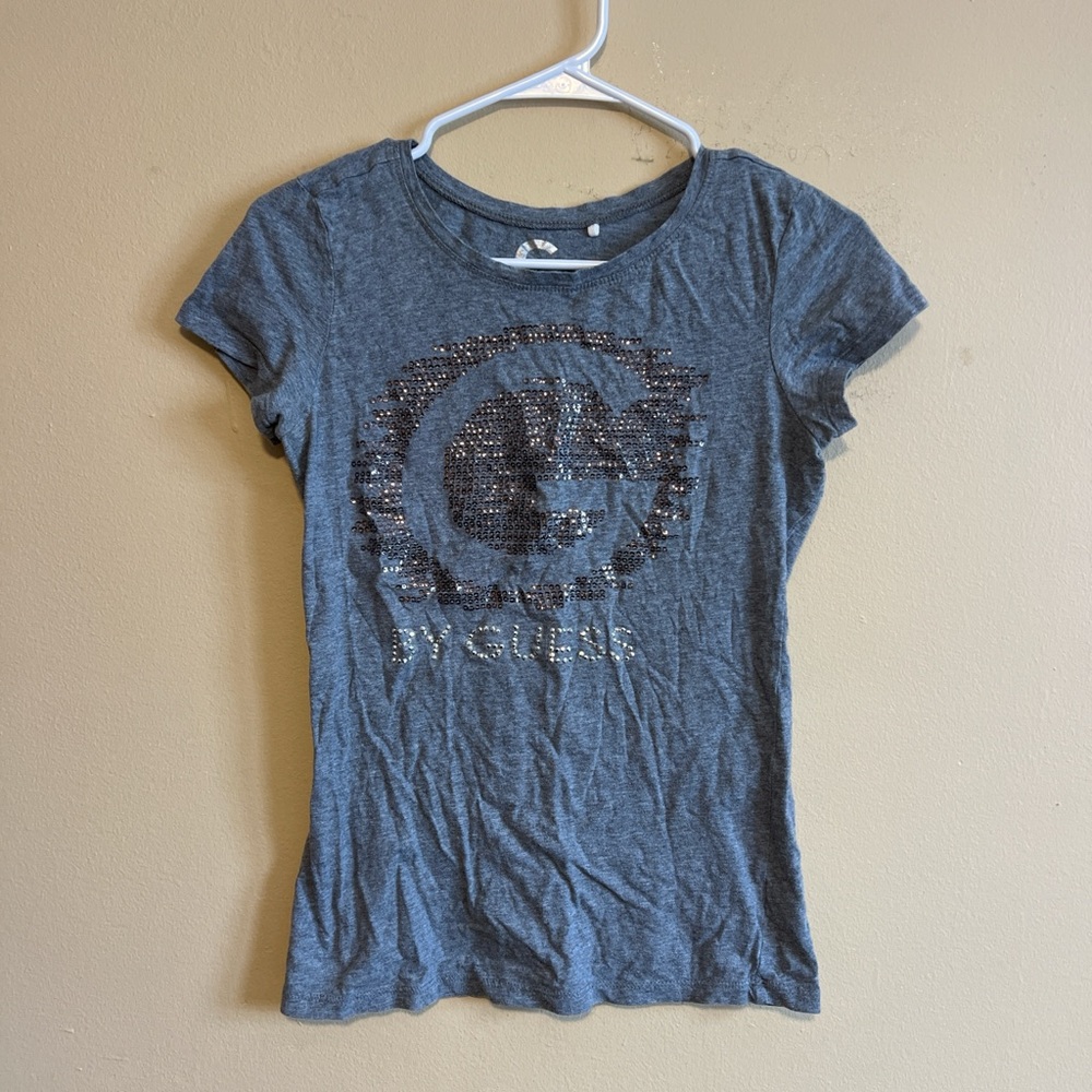 Guess sequin logo grey Y2K mcbling mall goth cyber girl vintage t-shirt size m
